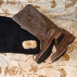 UGG Australia Ladies RYDER Tall Boho Suede Boots in Espresso Size 9